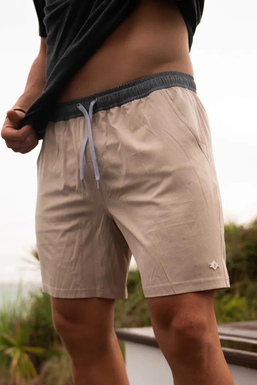 Burlebo 7” Athletic Short in Heather Khaki W/ Driftwood Camo Liner