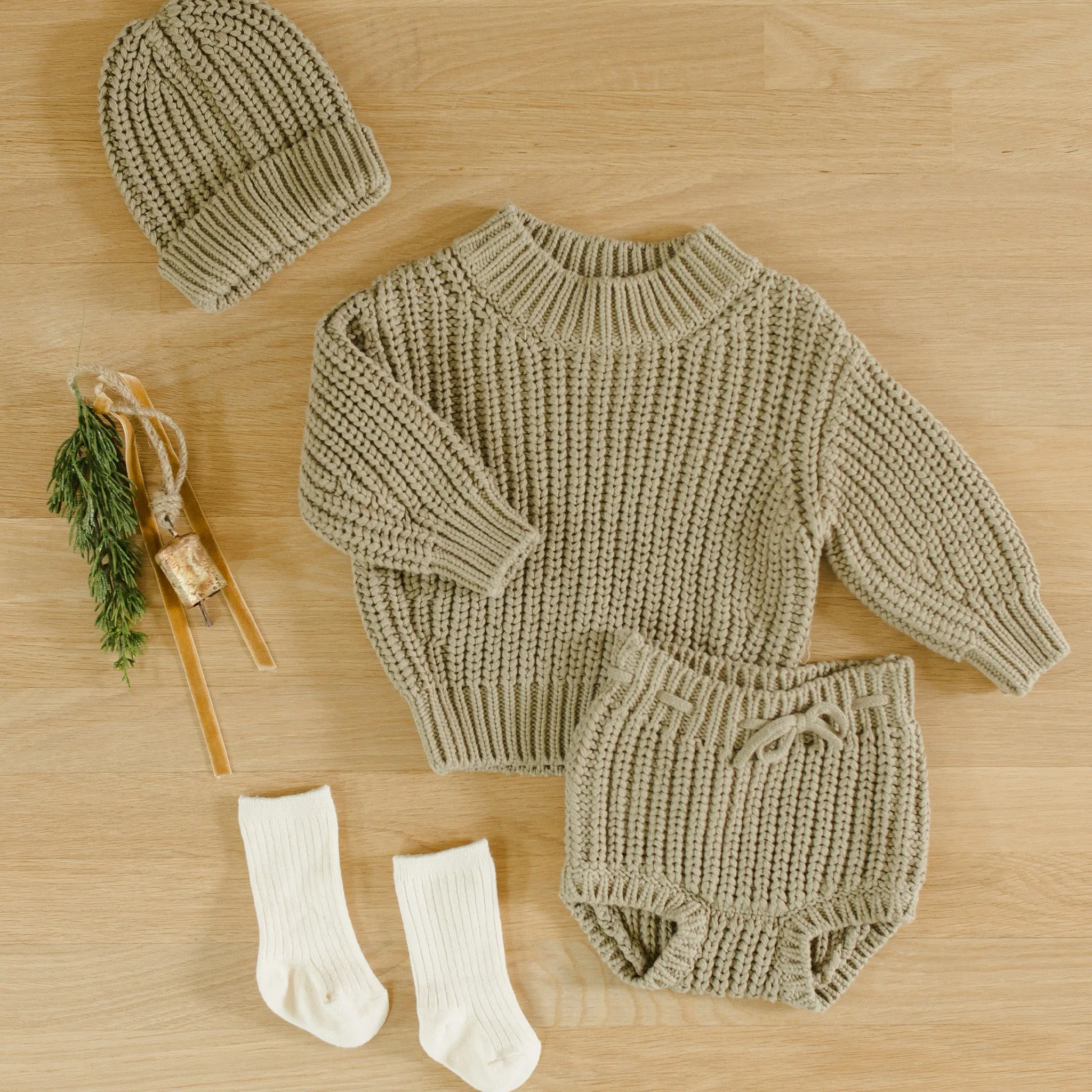 Chunky Knit Sweater - Olive