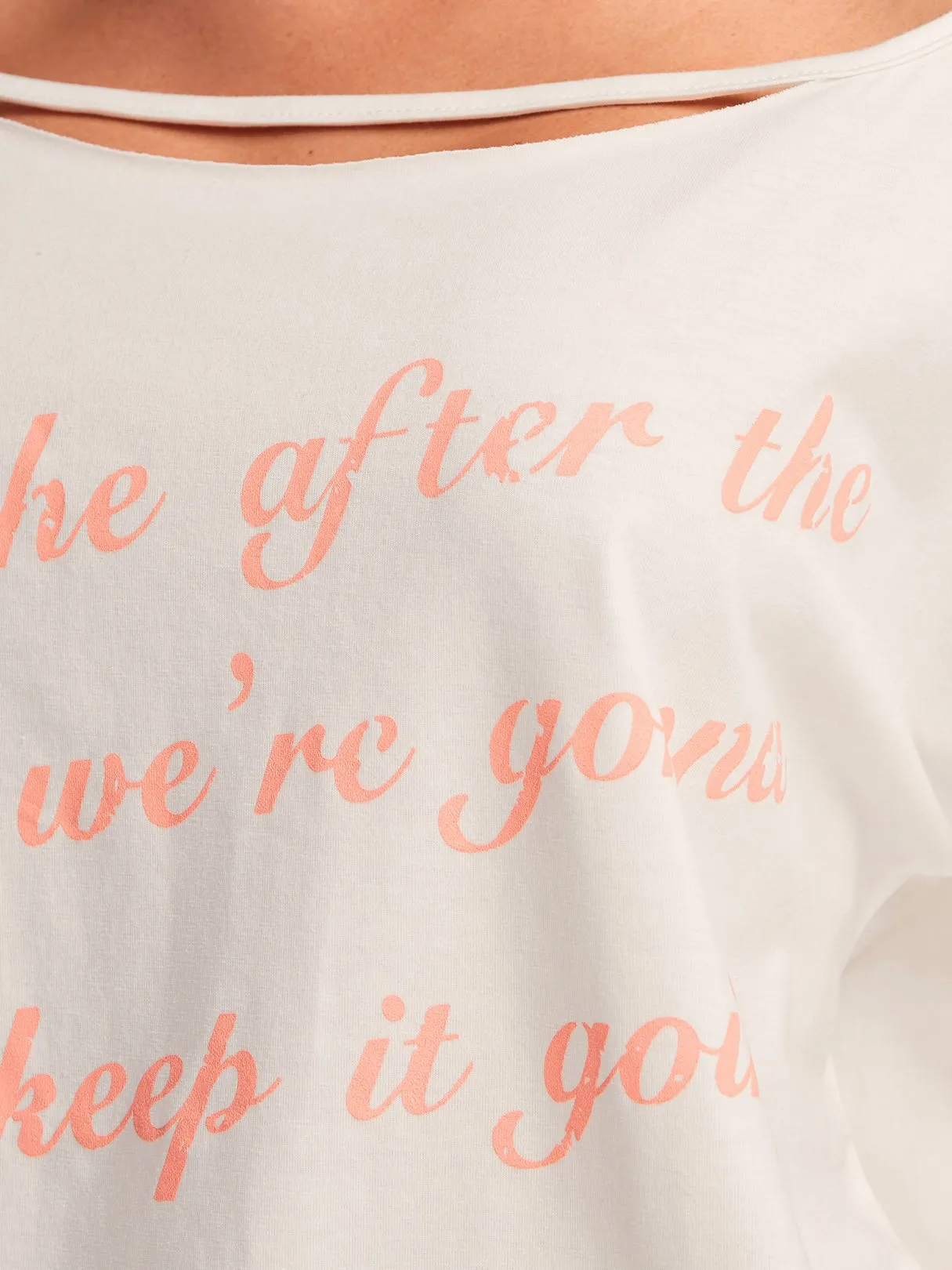 Custom Scoop Neck Letter Short Sleeve White T-Shirts