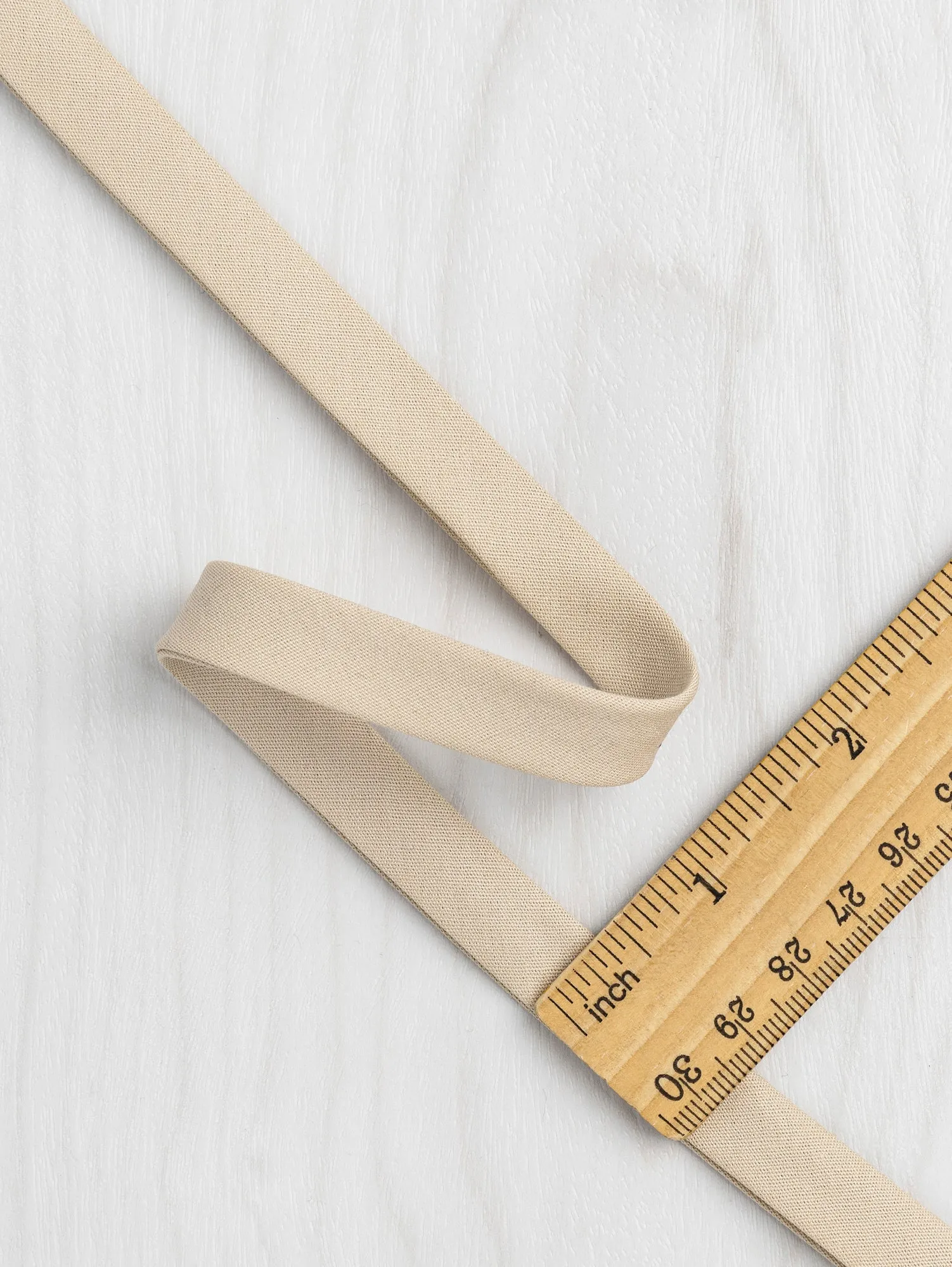 Double-Fold Cotton Poplin Bias Tape - 1/2" (13mm) wide - Oat