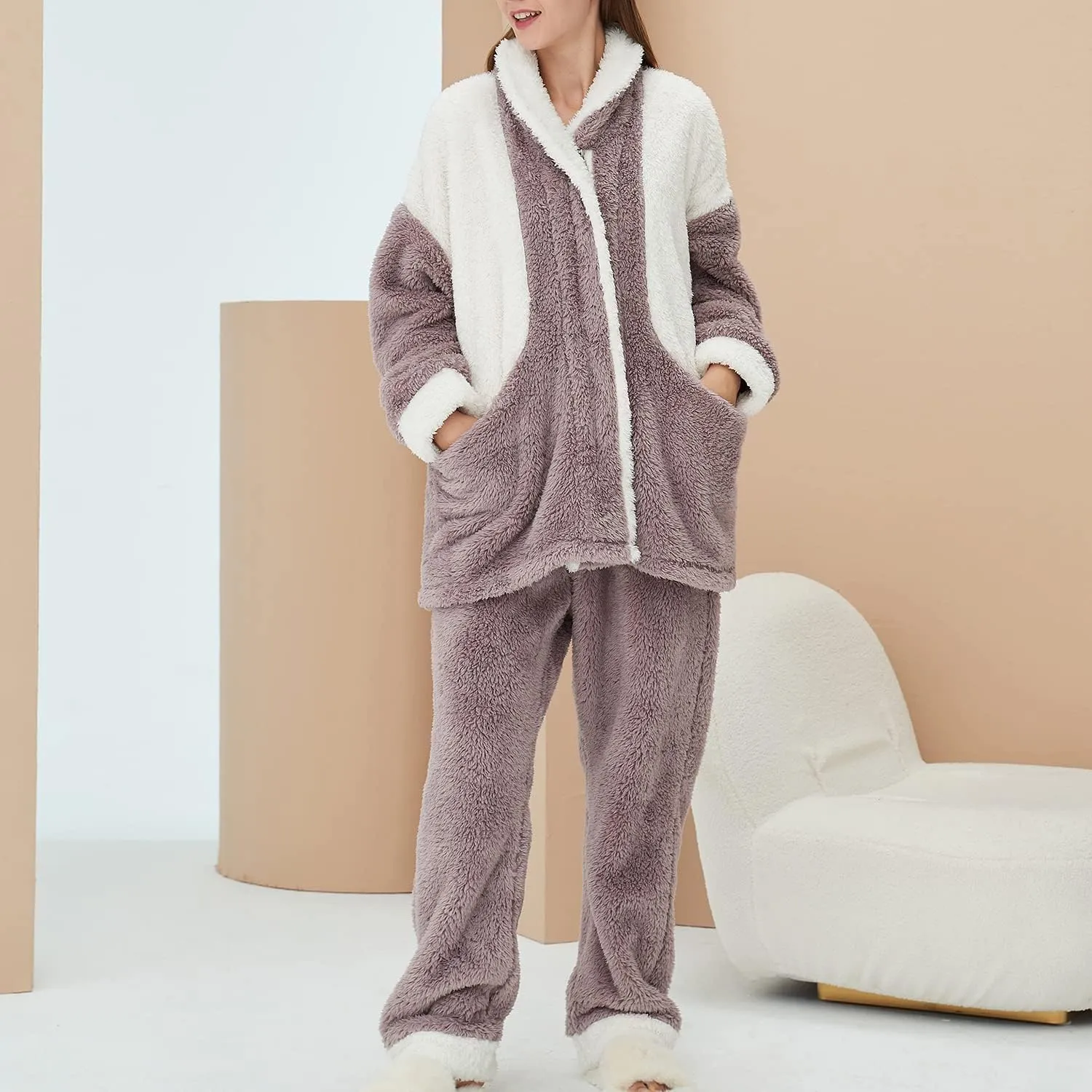 Lazutom Women' s Winter Warm Fluffy Pajamas Set Color Block Sherpa Fleece Pullover Pants Loose Plush Sleepwear Pjs Loungewear