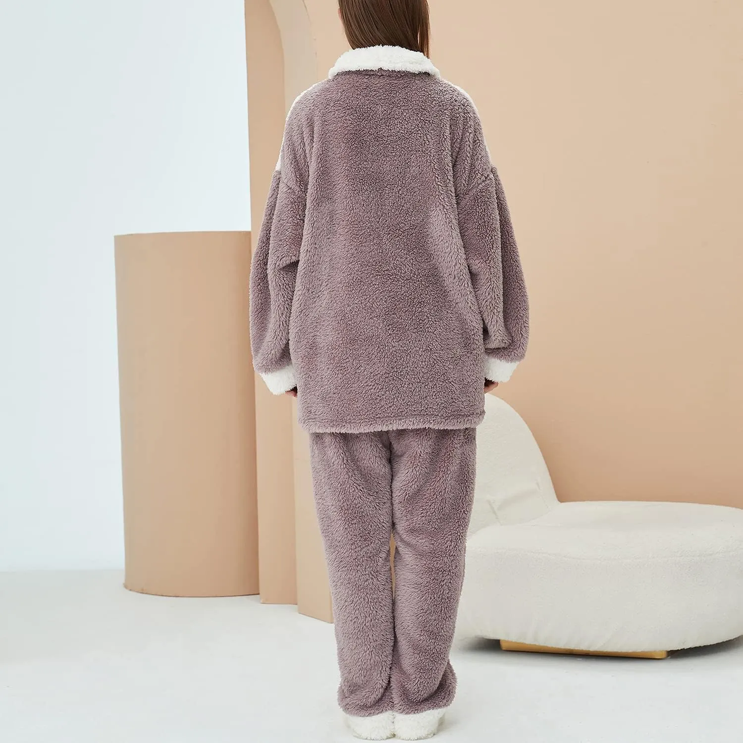 Lazutom Women' s Winter Warm Fluffy Pajamas Set Color Block Sherpa Fleece Pullover Pants Loose Plush Sleepwear Pjs Loungewear