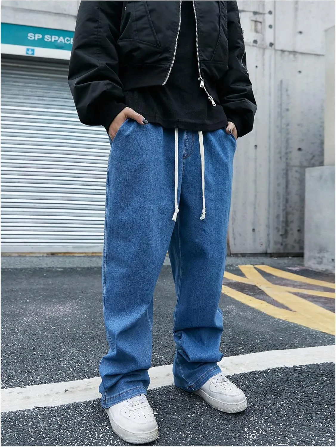 OYOANGLE Men's Drawstring Elastic Waist Wide Leg Cargo Jeans Baggy Casual Denim Pants with Pockets