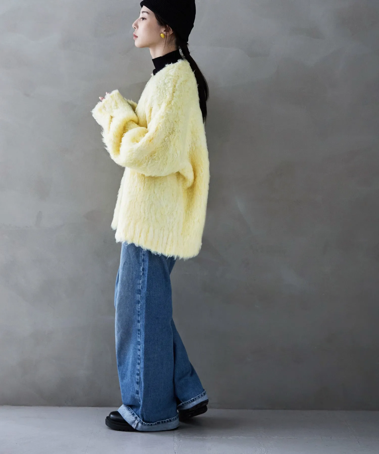 Shaggy knit v-neck cardigan