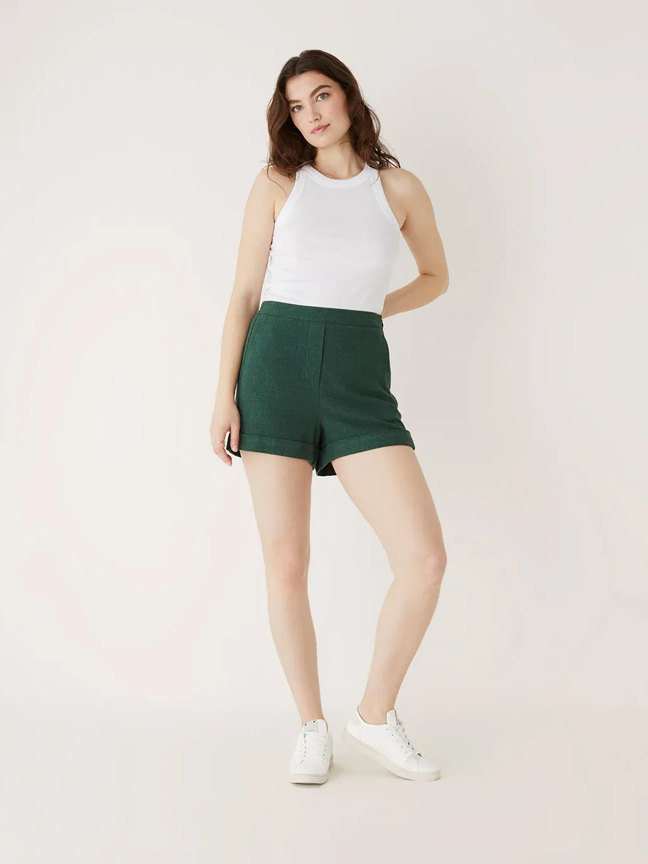 The Annie Linen Short in Dark Green