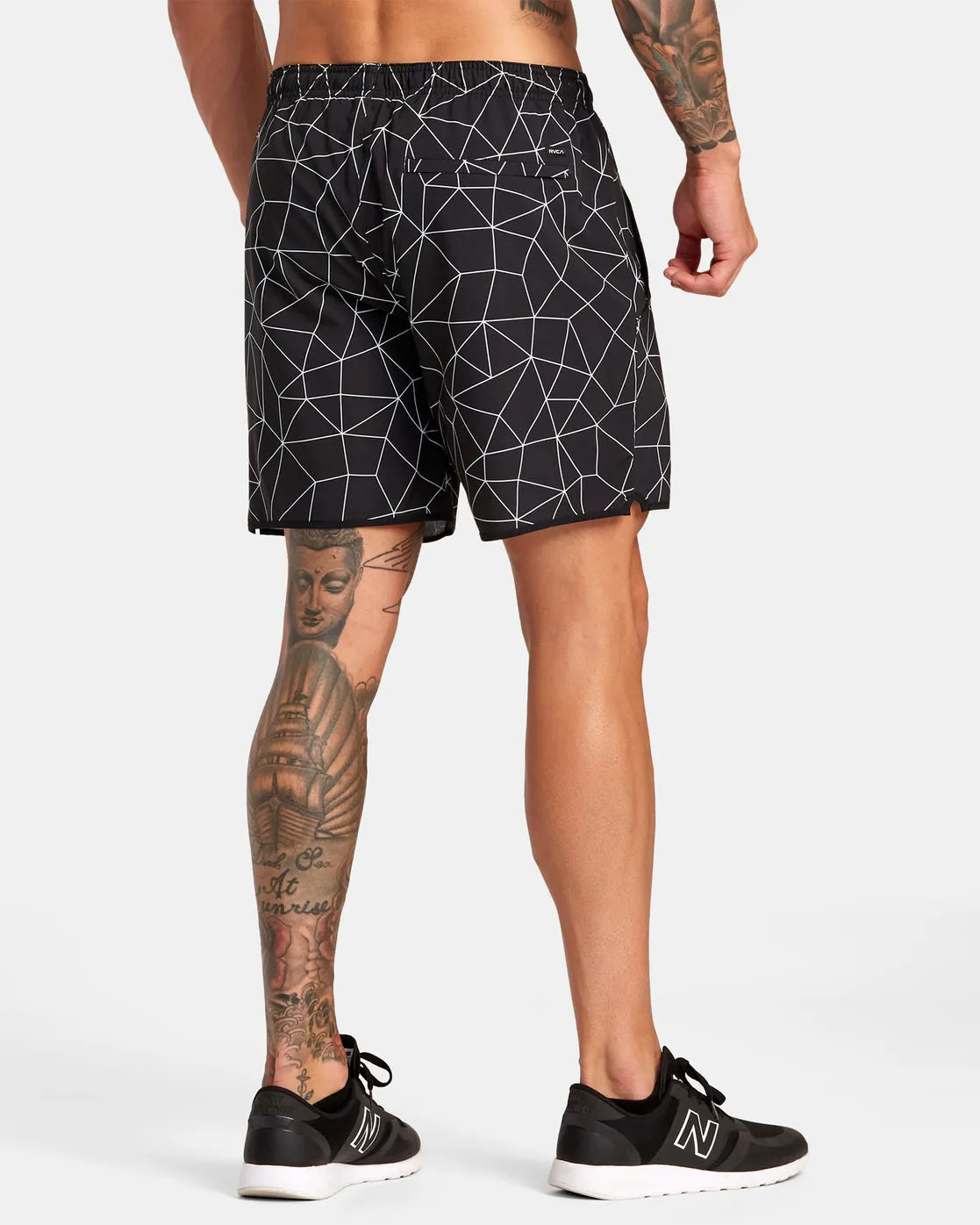 Yogger Stretch 17" Athletic Shorts - Black Grid